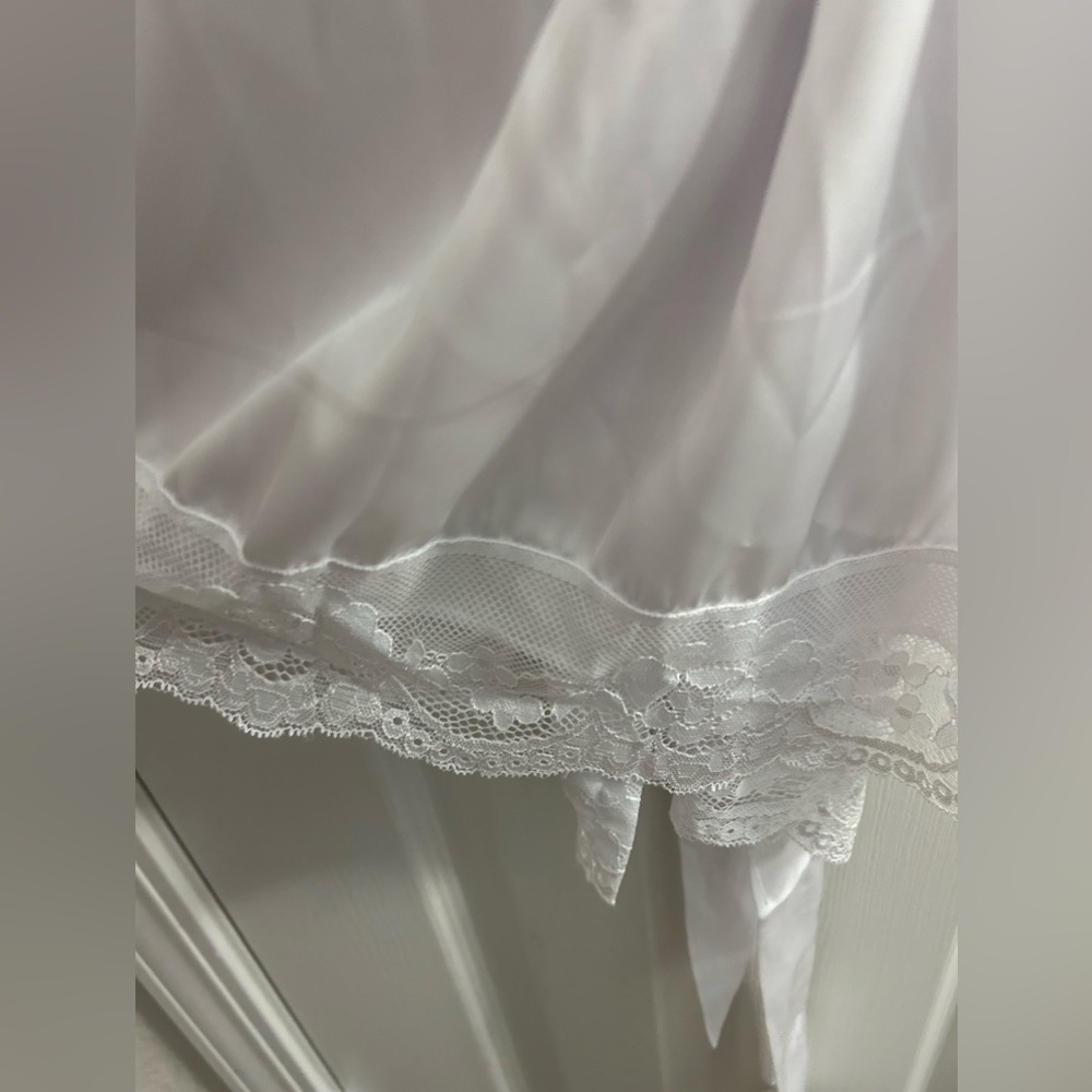 Bride Robe “Bride" On Back In Rose Gold - OS - Picture 2 of 4